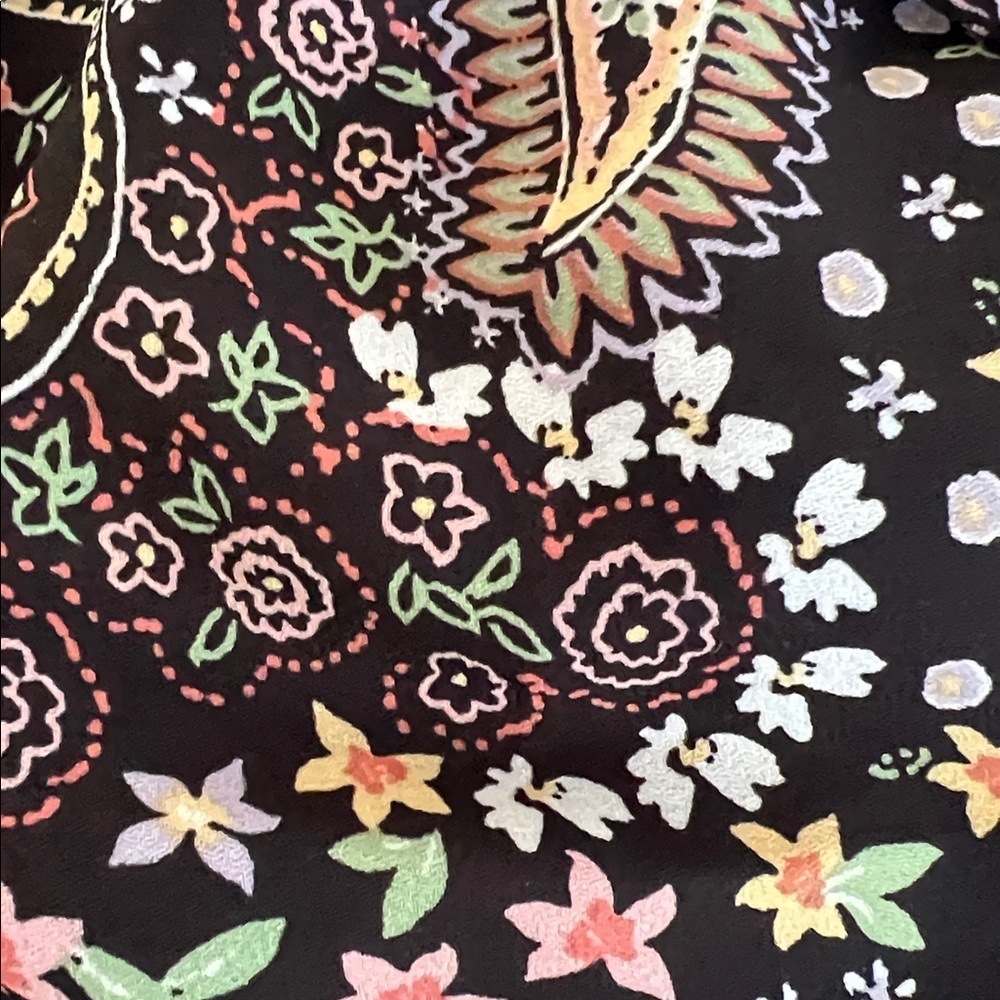 Torrid Romantic Paisley Surplice Puff Sleeve Top - Picture 3 of 5